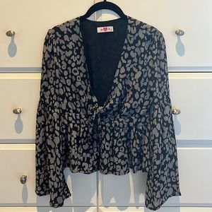 Buddy Love top! Cute cheetah top in XS